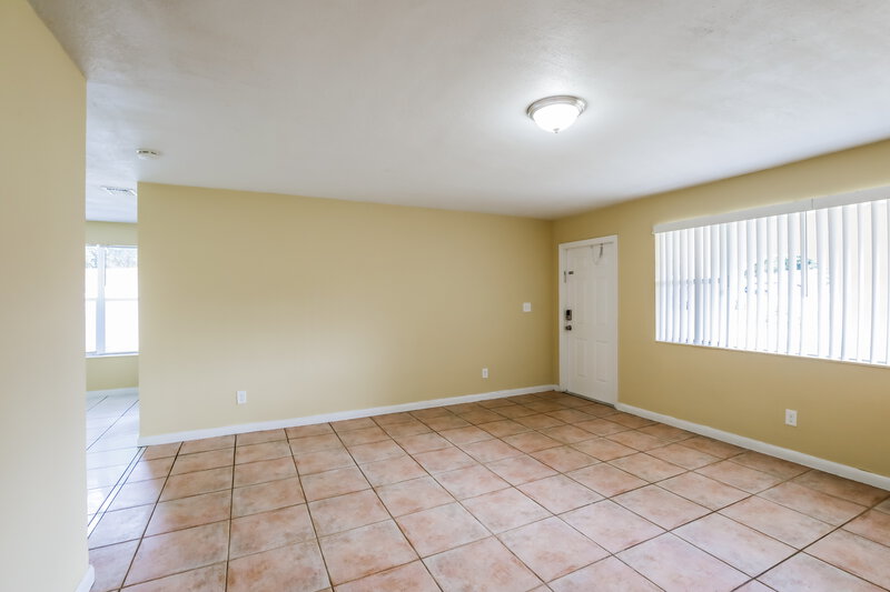 3,790/Mo, 18802 NW 42nd Court Miami Gardens, FL 33055 Living Room View