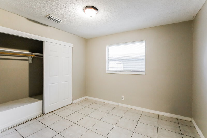 3,400/Mo, 425 SW 74th Ave North Lauderdale, FL 33068 Bedroom View