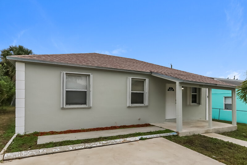 2,440/Mo, 849 W 5th Street Riviera Beach, FL 33404 Misc View