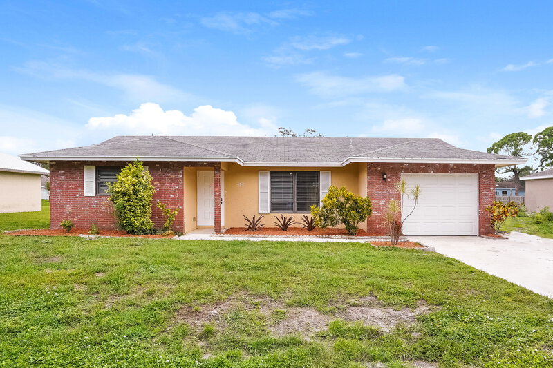 2,095/Mo, 452 SW Sansom Lane Port Saint Lucie, FL 34953 External View