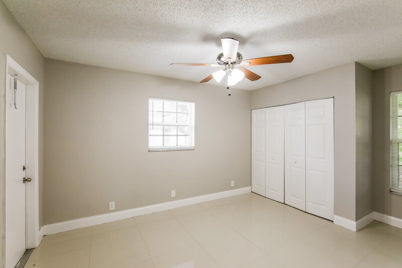 2,910/Mo, 1558 NW 7th Lane Pompano Beach, FL 33060 Main Bedroom View