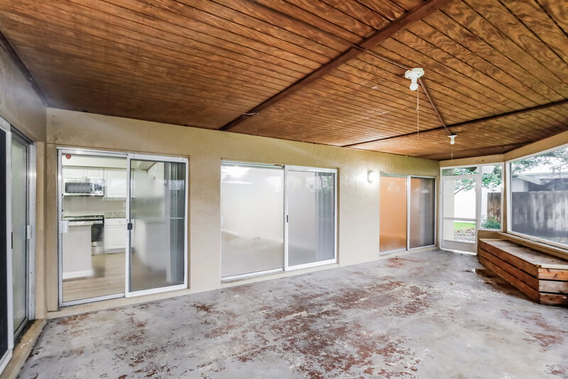 3,795/Mo, 3701 NW 7th Court Delray Beach, FL 33445 Sun Room View