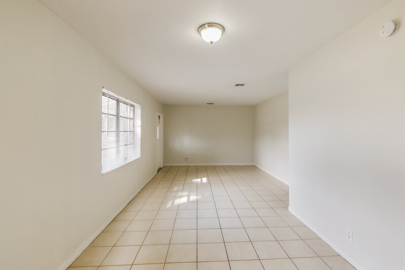 3,130/Mo, 810 Carolina Ave Fort Lauderdale, FL 33312 Living Room View 3