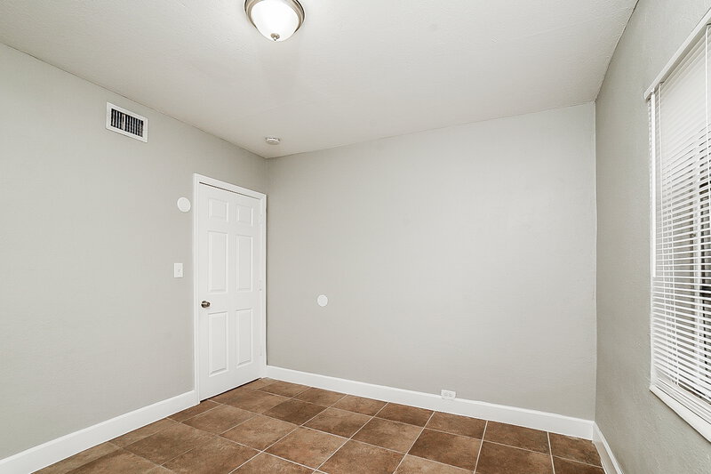 3,165/Mo, 16401 NW 21 Avenue Miami Gardens, FL 33054 Bedroom View 3