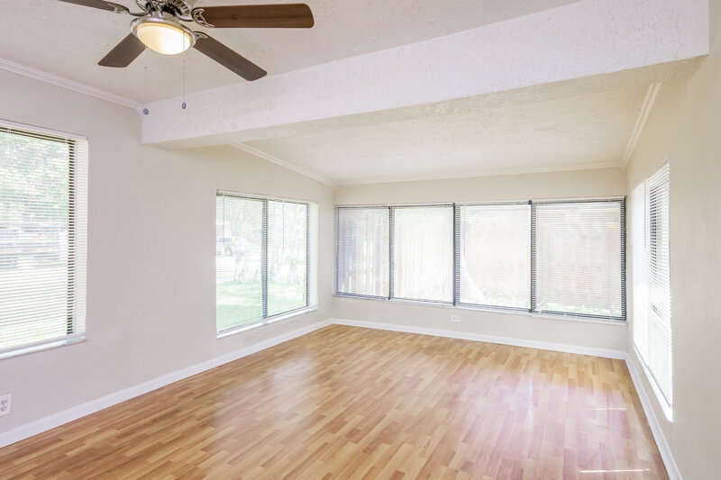 2,765/Mo, 3880 Jackson Boulevard Fort Lauderdale, FL 33312 Living Room View 3