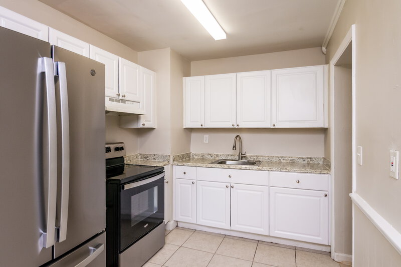 2,765/Mo, 3880 Jackson Boulevard Fort Lauderdale, FL 33312 Kitchen View