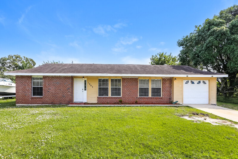 1,980/Mo, 1983 SE Floresta Drive Port Saint Lucie, FL 34983 External View