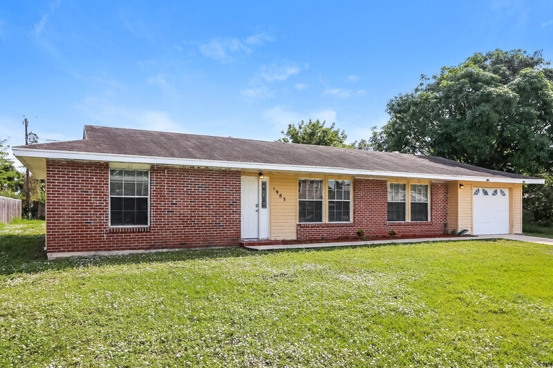 1,980/Mo, 1983 SE Floresta Drive Port Saint Lucie, FL 34983 Front View
