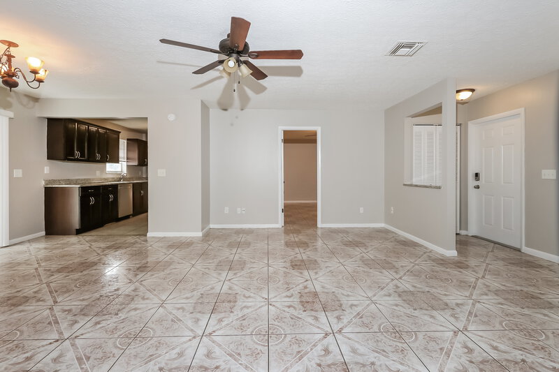 2,415/Mo, 2317 SE Leithgow Street Port Saint Lucie, FL 34952 Dining Room View