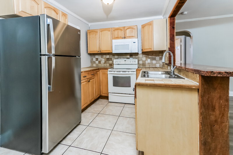 2,355/Mo, 922 North E Street Lake Worth Beach, FL 33460 Misc View 5