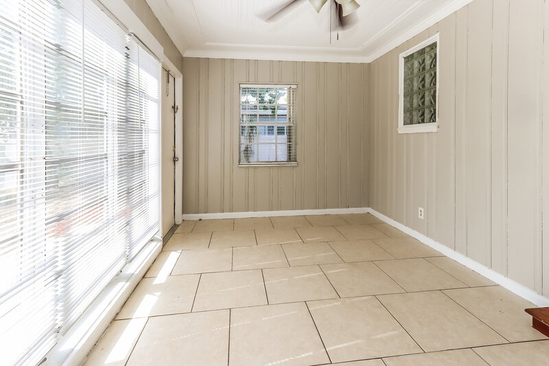 2,355/Mo, 922 North E Street Lake Worth Beach, FL 33460 Misc View 11