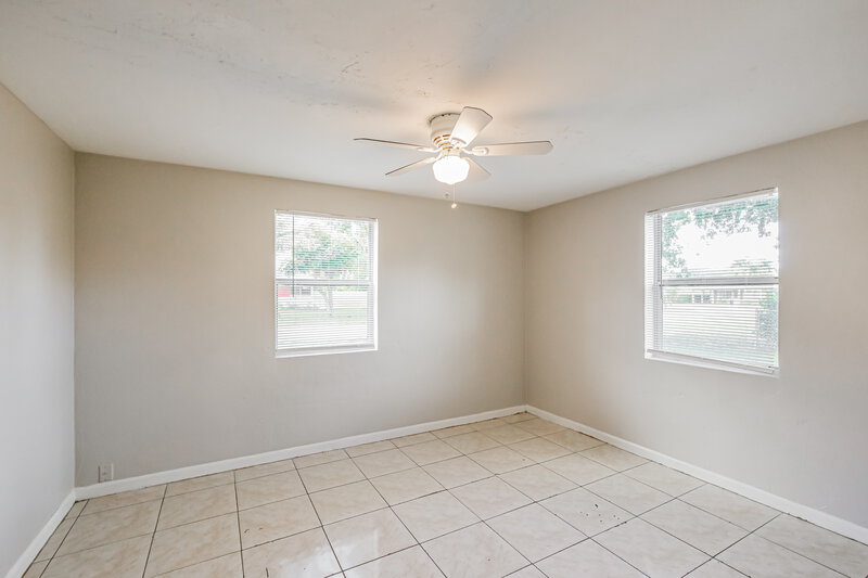 2,915/Mo, 2418 Sw 6Th Ct Fort Lauderdale, FL 33312 Bedroom View 3