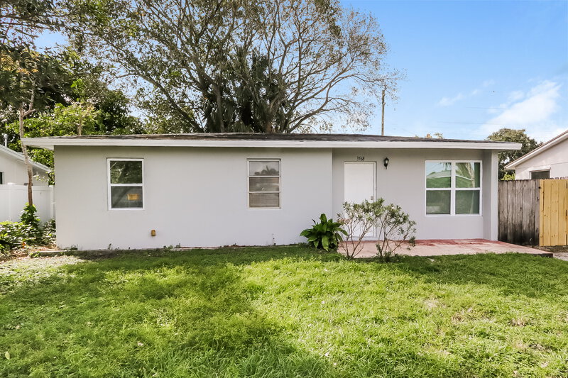 1,760/Mo, 3568 Betty Ann Court Palm Beach Gardens, FL 33403 External View