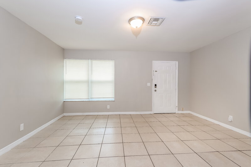 1,760/Mo, 3568 Betty Ann Court Palm Beach Gardens, FL 33403 Living Room View 2