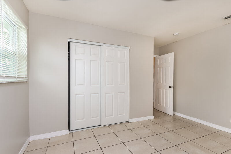 1,760/Mo, 3568 Betty Ann Court Palm Beach Gardens, FL 33403 Main Bedroom View 2