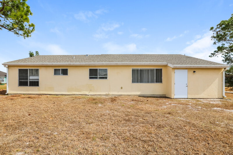 2,125/Mo, 2138 SE Rich Street Port Saint Lucie, FL 34984 Rear View