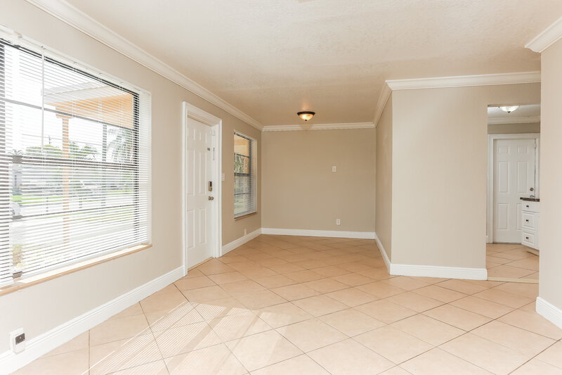 2,340/Mo, 1840 NW 34th Terrace Lauderhill, FL 33311 Breakfast Nook View