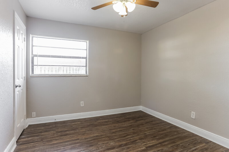 2,340/Mo, 1840 NW 34th Terrace Lauderhill, FL 33311 Main Bedroom View 2