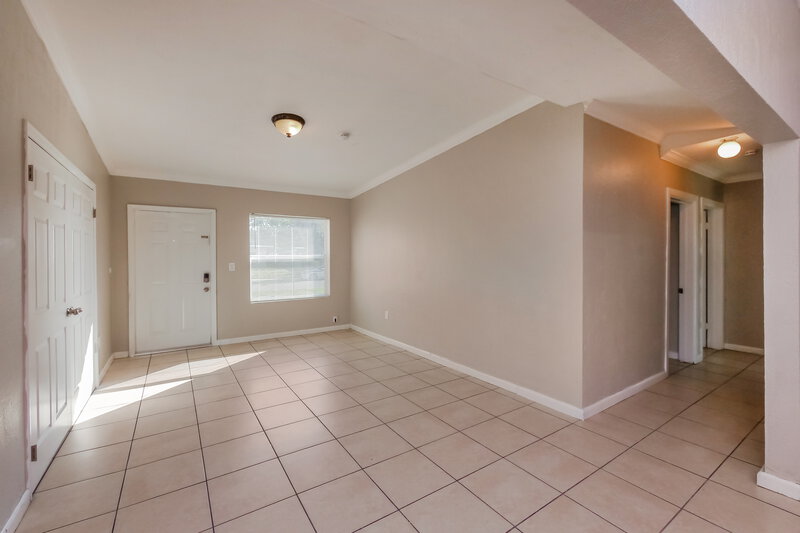 2,500/Mo, 259 NW 30th Ave Fort Lauderdale, FL 33311 Misc View