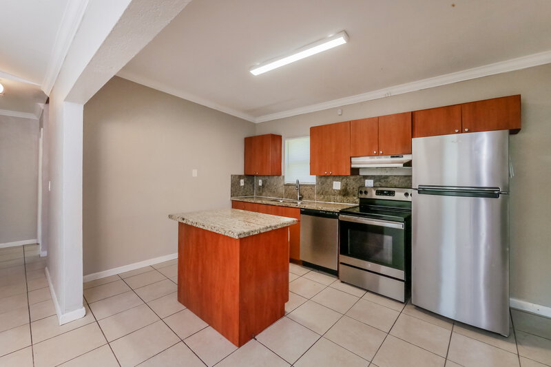 2,500/Mo, 259 NW 30th Ave Fort Lauderdale, FL 33311 Misc View 4