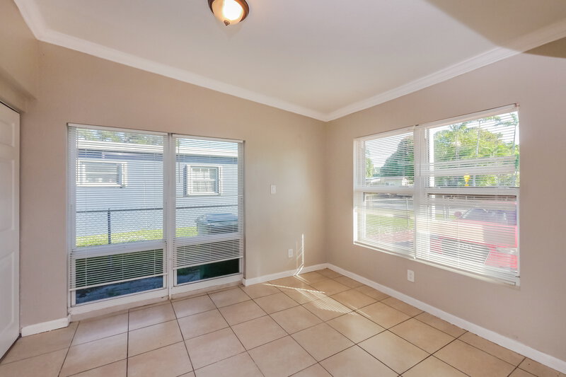 2,500/Mo, 259 NW 30th Ave Fort Lauderdale, FL 33311 Misc View 10