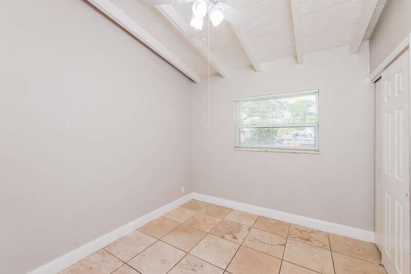 2,170/Mo, 1616 NW 16th Street Fort Lauderdale, FL 33311 Bedroom View