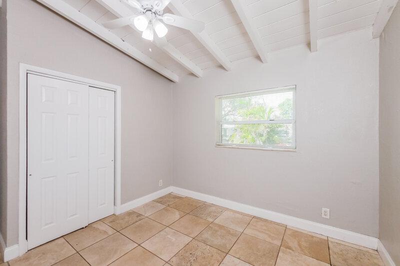 2,170/Mo, 1616 NW 16th Street Fort Lauderdale, FL 33311 Bedroom View 4