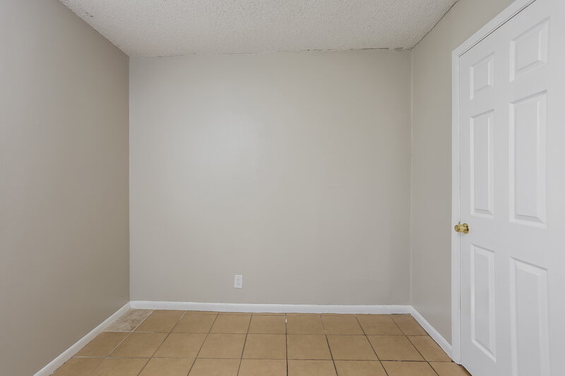 2,565/Mo, 621 SW 83rd Avenue North Lauderdale, FL 33068 Bedroom View 2