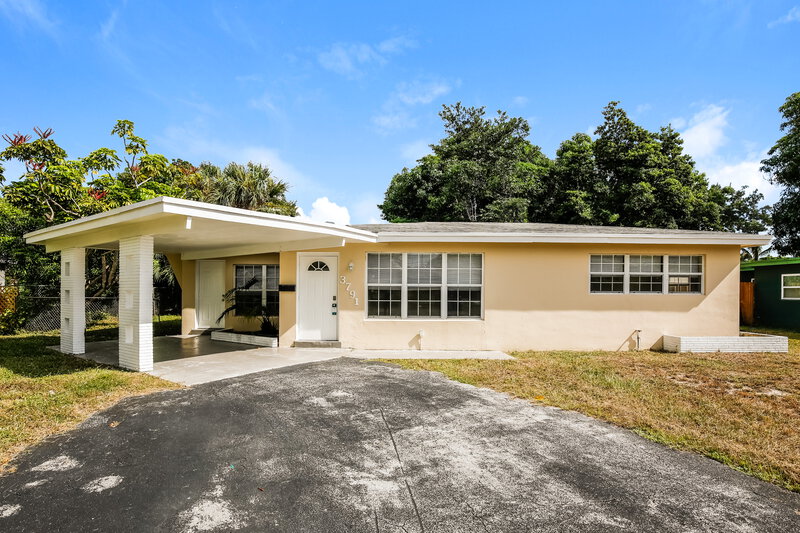 2,495/Mo, 3791 Jackson Blvd Fort Lauderdale, FL 33312 External View