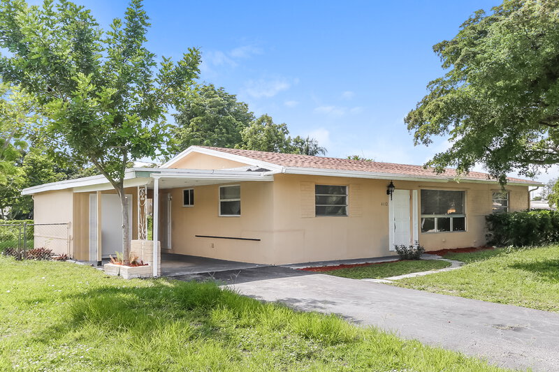 2,810/Mo, 6112 NW 8th Street Margate, FL 33063 Front View