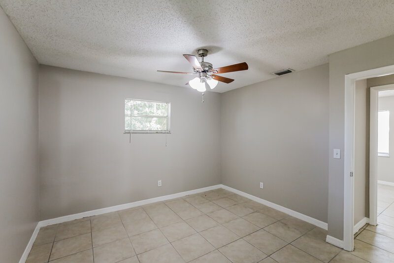2,095/Mo, 613 SE Starfish Avenue Port Saint Lucie, FL 34983 Main Bedroom View