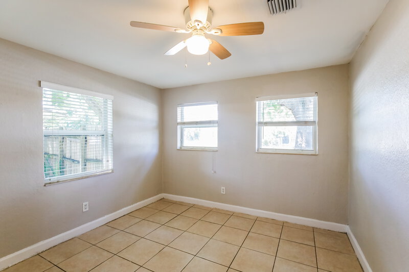 2,690/Mo, 2520 NE 7th Terrace Pompano Beach, FL 33064 Bedroom View