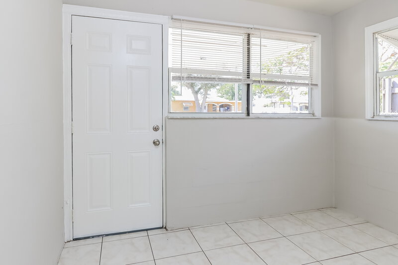 3,080/Mo, 3018 Buckley Avenue Lake Worth, FL 33461 Bedroom View
