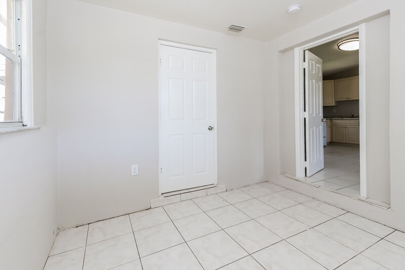 3,080/Mo, 3018 Buckley Avenue Lake Worth, FL 33461 Bedroom View 2