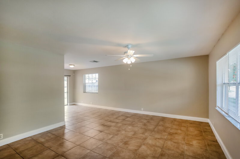 2,325/Mo, 1810 De Soto Drive Miramar, FL 33023 Living Room View 2