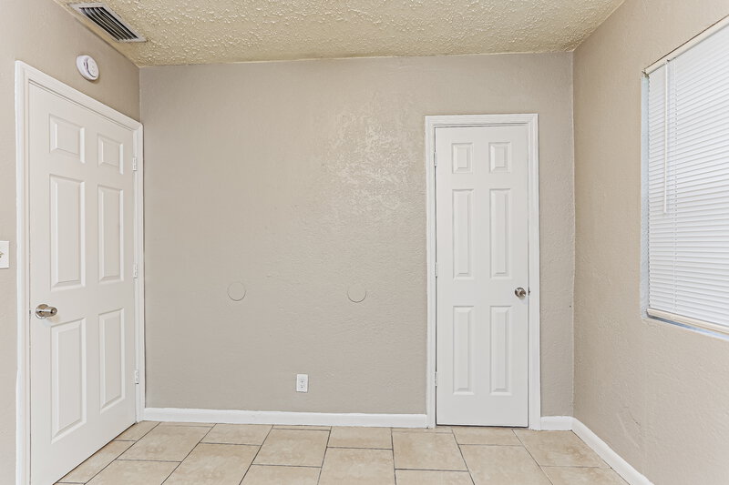3,270/Mo, 1207 NW 17th Avenue Fort Lauderdale, FL 33311 Bedroom View 2