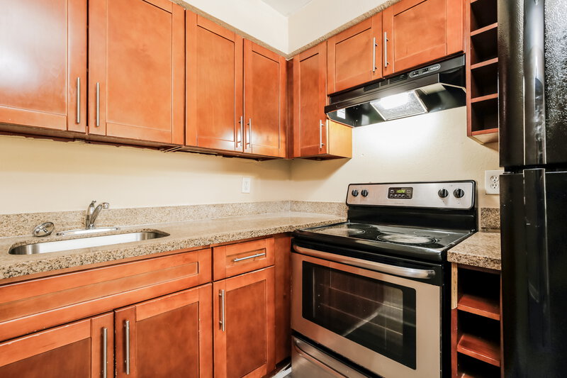 2,935/Mo, 331 SW 11th Avenue Delray Beach, FL 33444 Kitchen View