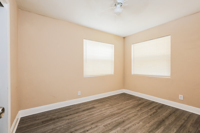 2,935/Mo, 331 SW 11th Avenue Delray Beach, FL 33444 Bedroom View