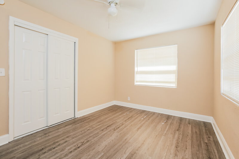 2,935/Mo, 331 SW 11th Avenue Delray Beach, FL 33444 Bedroom View 5