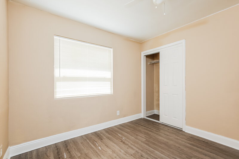 2,935/Mo, 331 SW 11th Avenue Delray Beach, FL 33444 Bedroom View 7