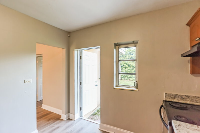 2,525/Mo, 14301 Polk Street Miami, FL 33176 Kitchen View