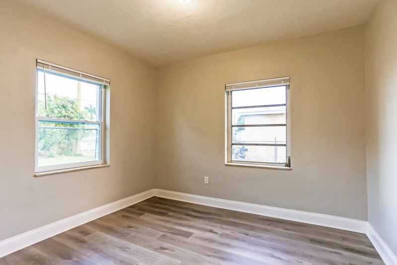 2,525/Mo, 14301 Polk Street Miami, FL 33176 Bedroom View 3