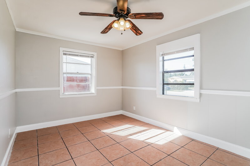 2,585/Mo, 2344 S Beech Road West Palm Beach, FL 33409 Main Bedroom View