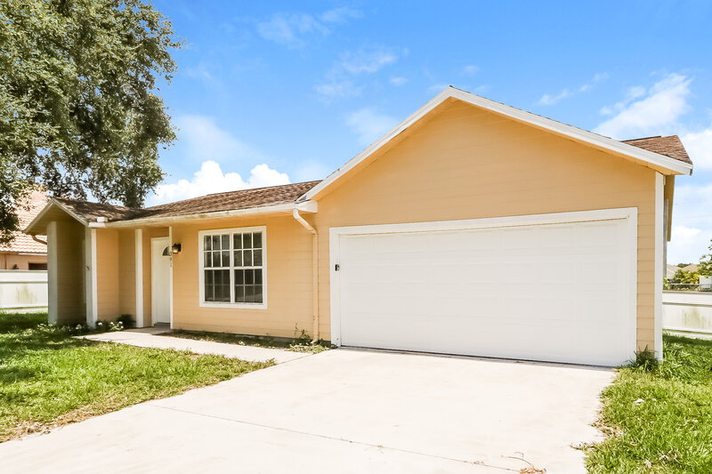 2,025/Mo, 391 SW Undallo Road Port Saint Lucie, FL 34953 Misc View