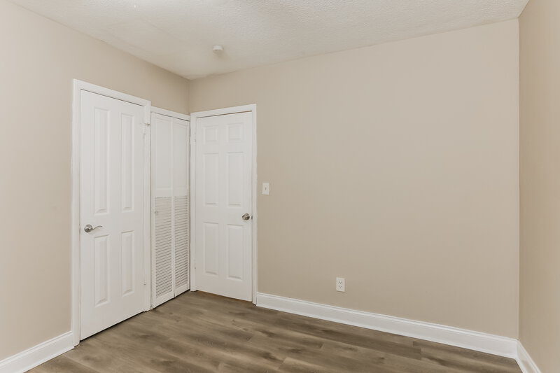 2,328/Mo, 612 NW 3rd Ave Hallandale Beach, FL 33009 Bedroom View 2