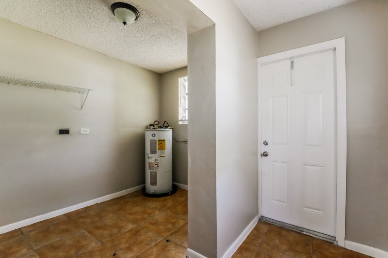 2,325/Mo, 2445 NW 159th Street Miami Gardens, FL 33054 Misc View 8