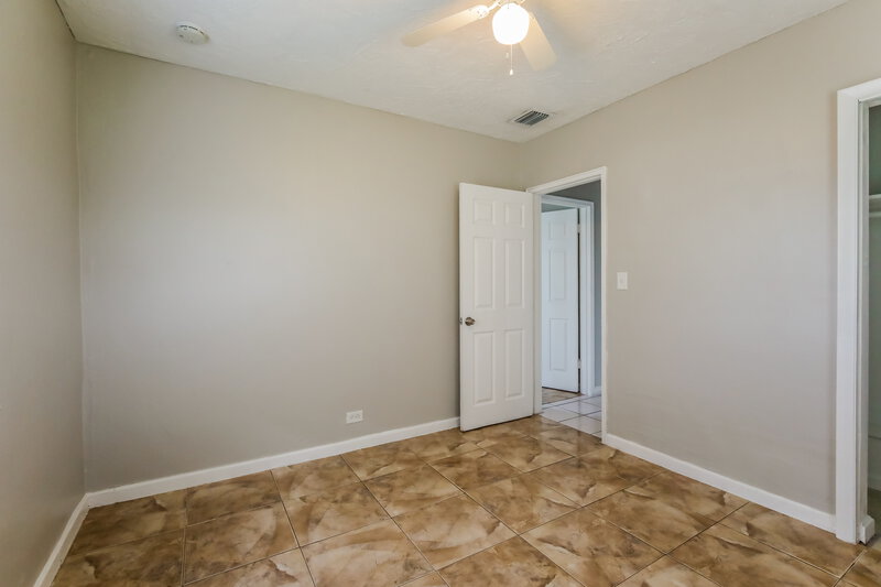 2,325/Mo, 2445 NW 159th Street Miami Gardens, FL 33054 Misc View 14