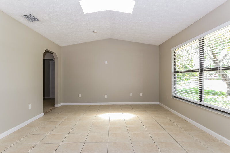 2,130/Mo, 774 SW Duxbury Avenue Port Saint Lucie, FL 34983 Main Bedroom View 2