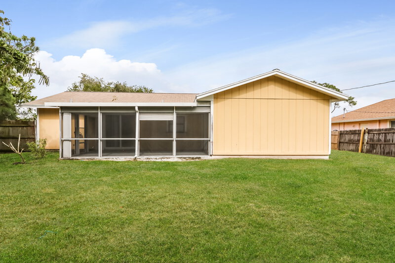 2,130/Mo, 774 SW Duxbury Avenue Port Saint Lucie, FL 34983 Rear View 5