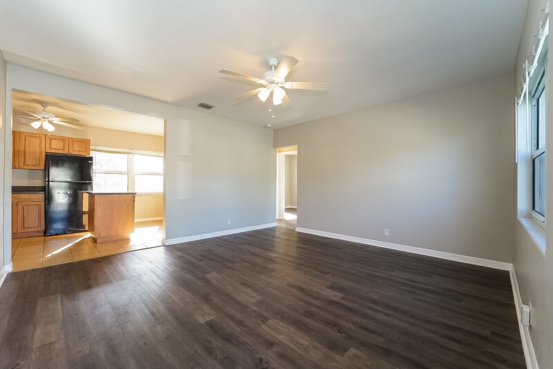 2,450/Mo, 820 S D Street Lake Worth Beach, FL 33460 Misc View